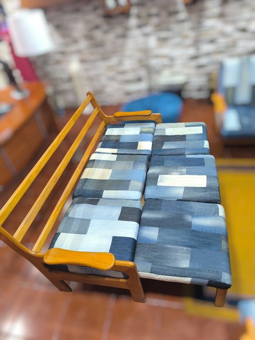 Sofá-Cama e 2 sofás individuais
