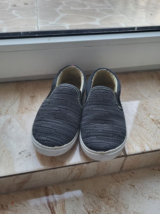 Granatowe slip-ony dziecięce | r. 29 | Wsuwane buty chłopięce na wiosn