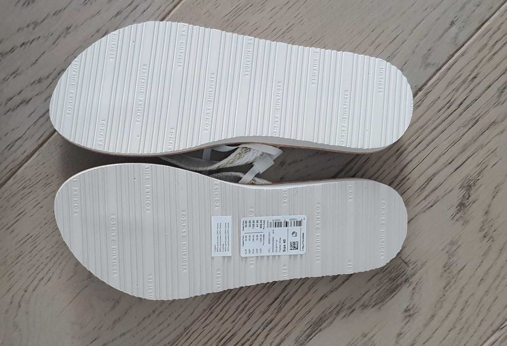 Damskie japonki 40 Tommy Hilfiger TH Betty 4D 25,5 cm