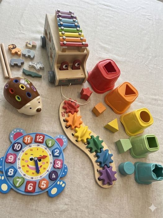 Zestaw zabawek drewnianych jak nowe