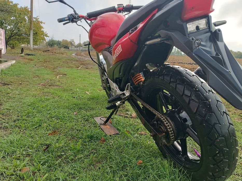 Продам мотоцикл Kayo 200 кубов