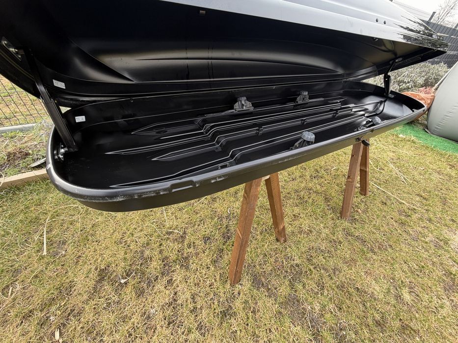 Box dachowy Thule Pacyfic 700