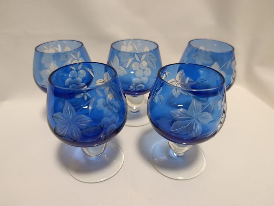 Kieliszki szkło kolorowe grawerowane