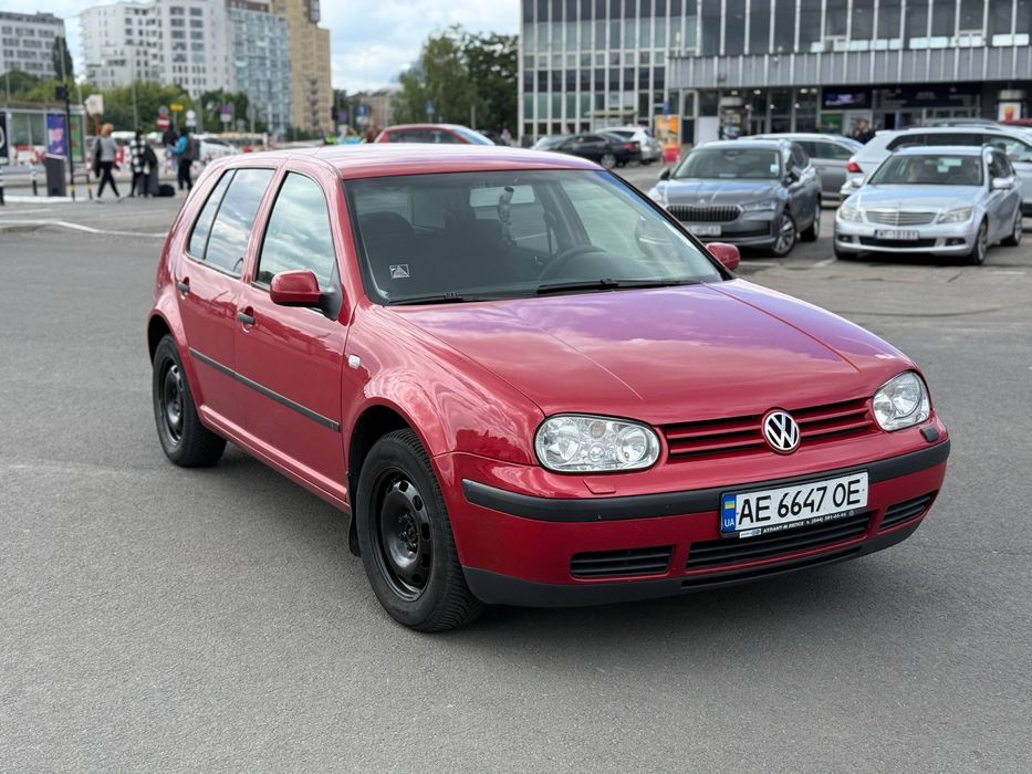 Volkswagen golf 4 1.4 бензин, механіка.2003рік