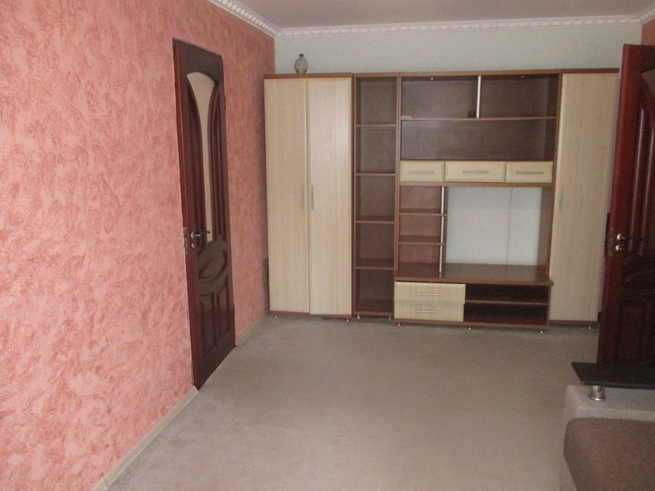 Оренда 2 кім.кв Дружба.