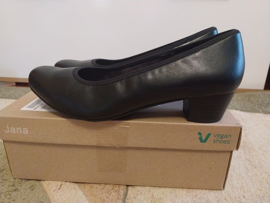 Buty Jana bonprix r. 42 czółenka nowe