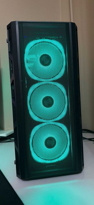 Komputer gamingowy r5 9600x rx 9060xt 32 GB RAM M2 1TB