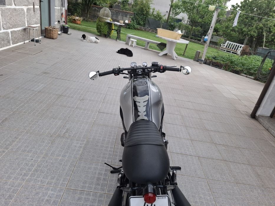 YAMAHA XJ600 de 1996 café racer