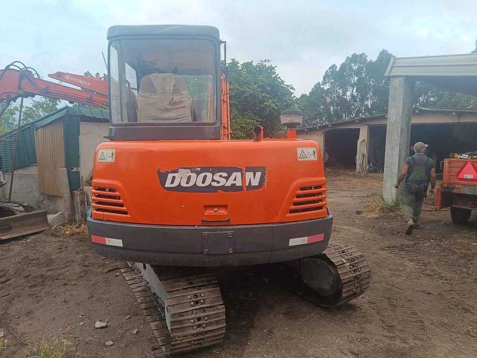 Giratória DOOSAN DH55 V