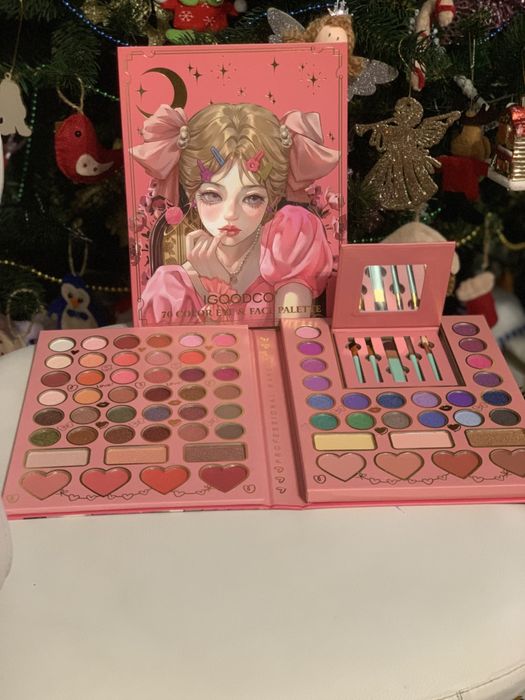 Набір дитячої косметики з пензликами Палітра 70 кольорів