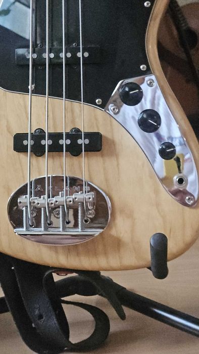 Lakland Skyline Darryl Jones 4 MN NT