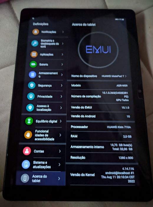 Huawei MatePad T10 com duas capas incluídas