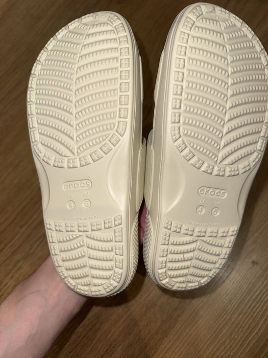 Crocs Crocs Crocs