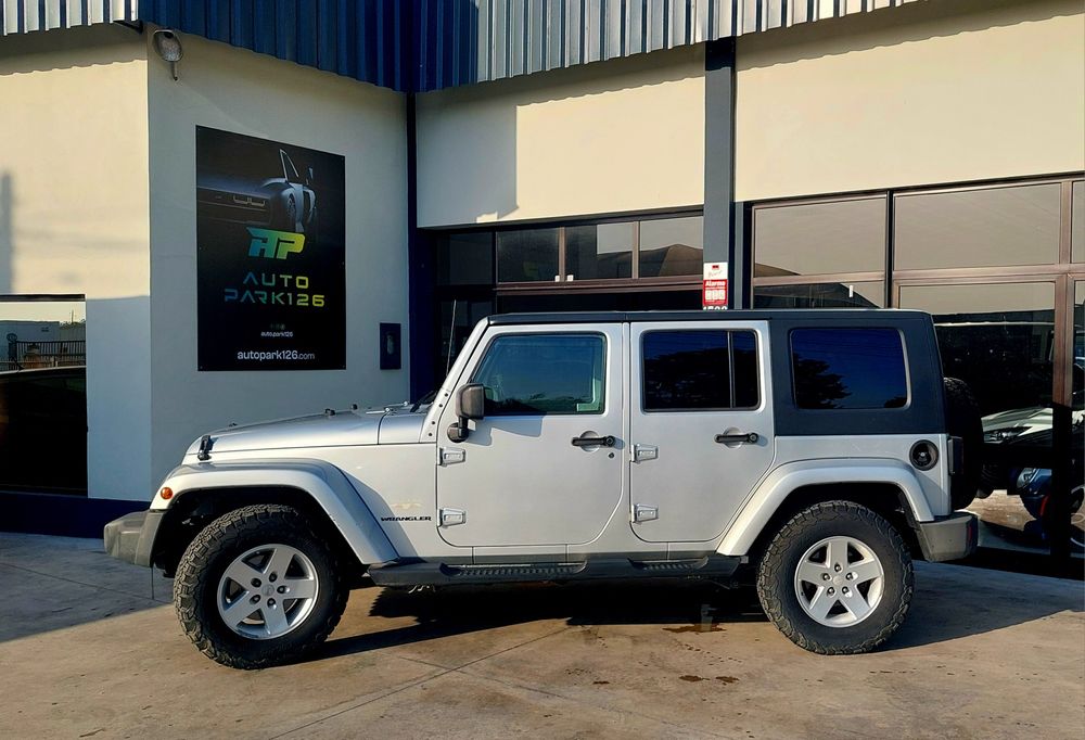 Jeep Wrangler Unlimited Sahara 2.8 CRD Auto