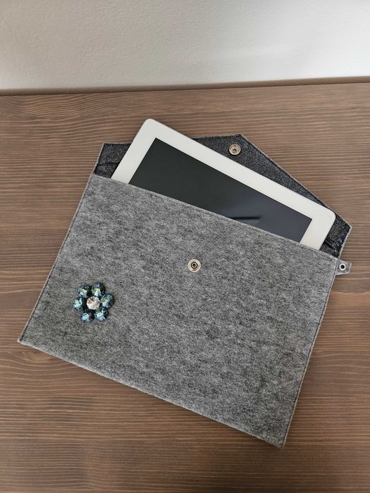 Etui tablet 10-11cali /aktówka filc - nowe