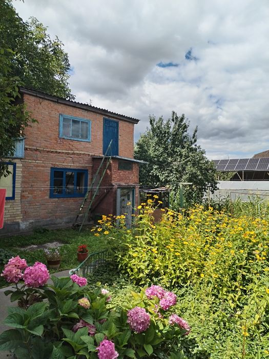 Продам будинок в Фастові