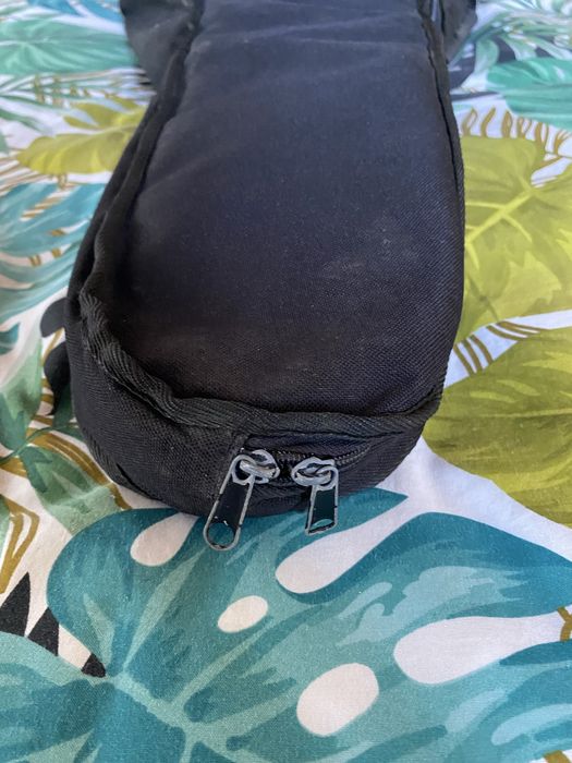 Capa para guitarra acolchoada