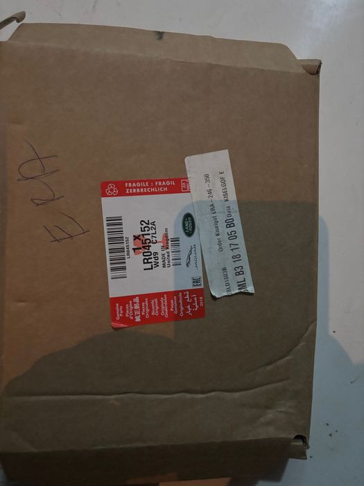 LR045152 зеркала правый и левый  Range Rover Vogue и тд