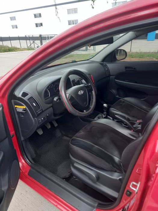 Продам hyundai i30