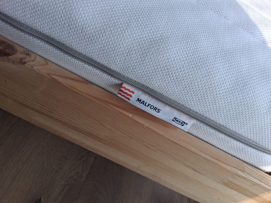 Łóżko z materacem Ikea 160x200