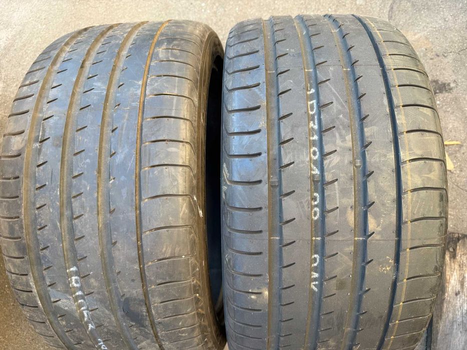 295/35 R21 Yokohama