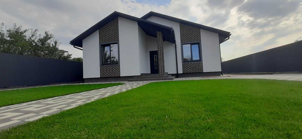 Продаж, якісний новий  будинок під ваш ремонт!