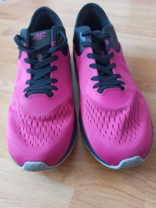Buty sportowe 4F rozmiar 41