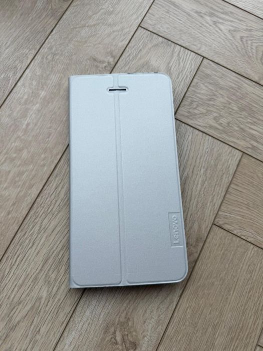 Nowe oryginalne etui pokrowiec na tablet Lenovo Tab 7 Essential Szare