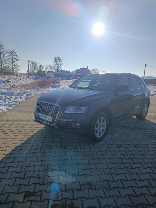 Ауді Q5 Audi Q5 quattro