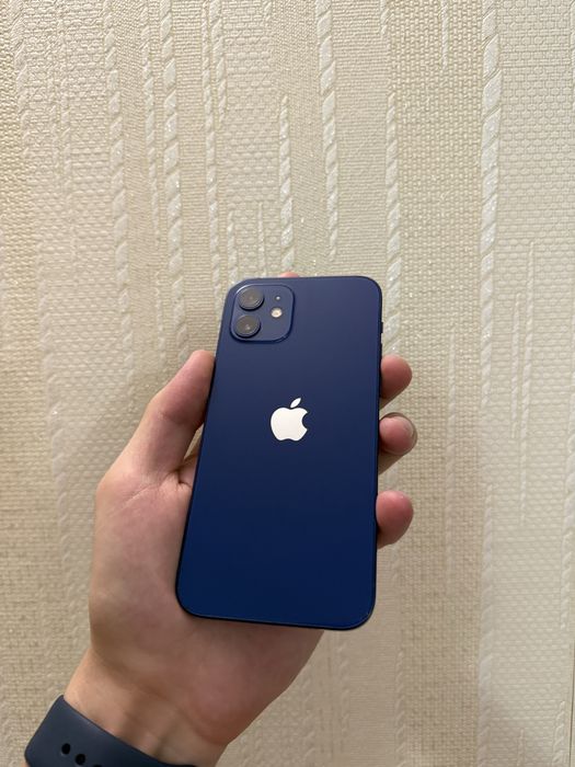 iPhone 12 64 blue, батарея 84%