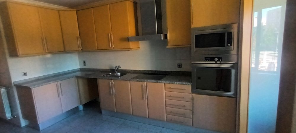 Apartamento T3 Padrão da Légua (Rua dos Fogueteiros)