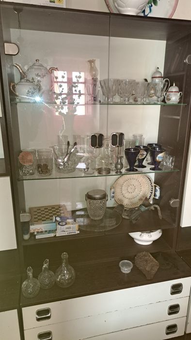 Movel antigo de sala usado