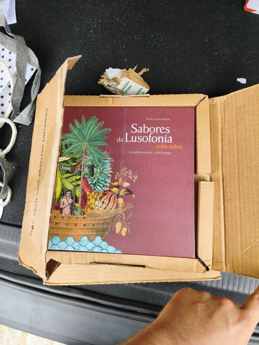 Livro Filatelia Sabores da Lusofonia