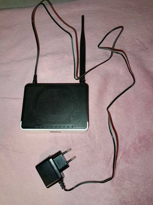Router firmy Netia o prędkości 150 Mbps.
