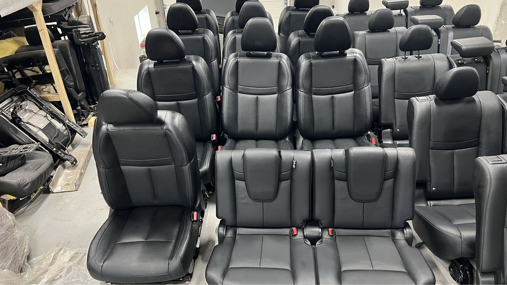 Nissan Rogue 2014-2020 салон,  сидіння шкіряні  Nissan x-trail t32