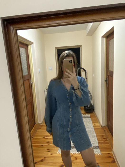 Sukienka jeansowa reserved