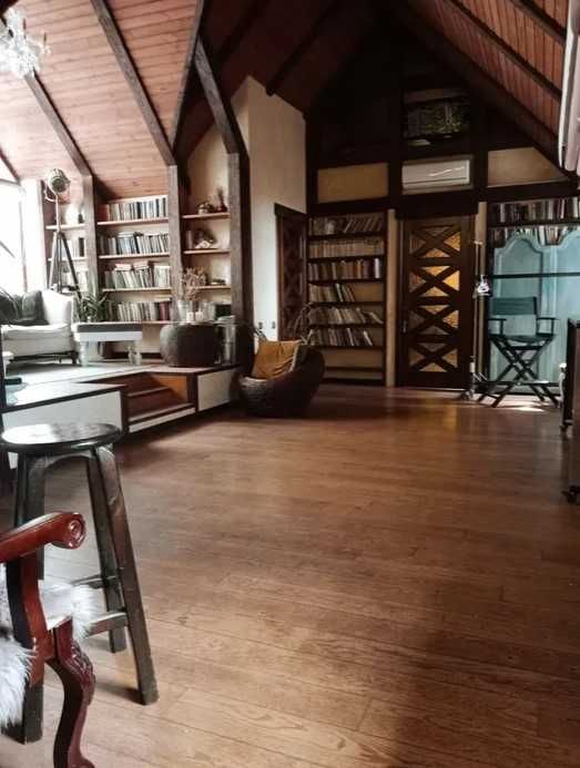 Продам ДОМ Архитектора ! Площадь Поэзии! Центр! ДИЗАЙН