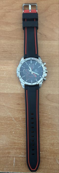 Часы мужские Casio EQB-1000XD-1AER