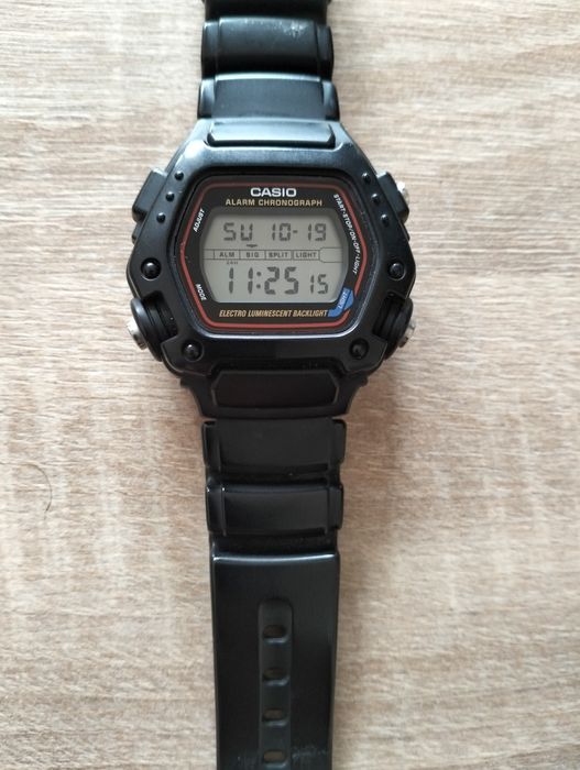 Продам часы Casio