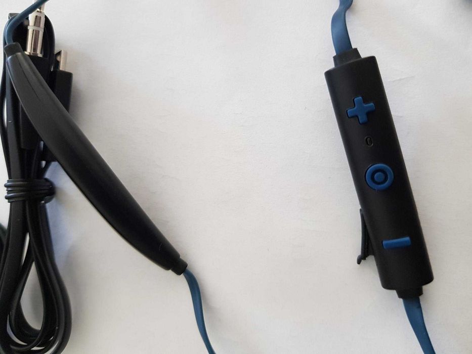 Lote auriculares JLabs, Fresh'n'Rebel e Creative para desporto