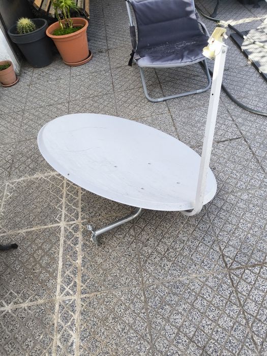 Parabólica 90cm com suporte