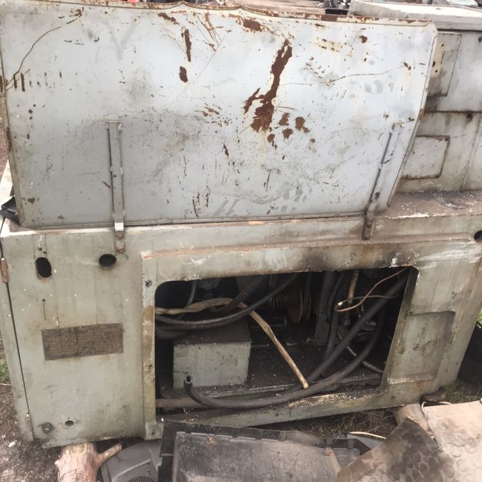 Токарний станок 16М05А