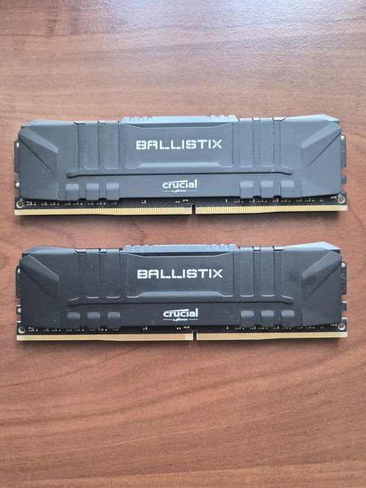 Оперативна пам'ять Crucial Ballistix DDR4 16GB (2x8GB) 3200 MHz