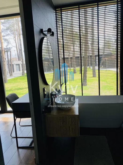 Hi-Tech будинок з ремонтом/ 220 м2/ 25 сот/ Басейн/ Ліс/ Віта-Поштова