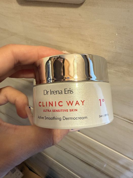 Nowy krem do twarzy na dzien dr Irena Eris Clinic Way 1 50 ml