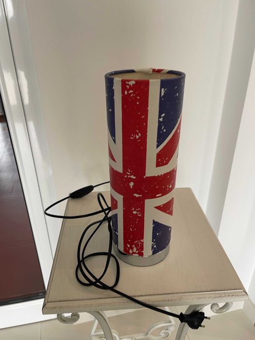 Lâmpada de apoio padrão Londres Preço 5 €