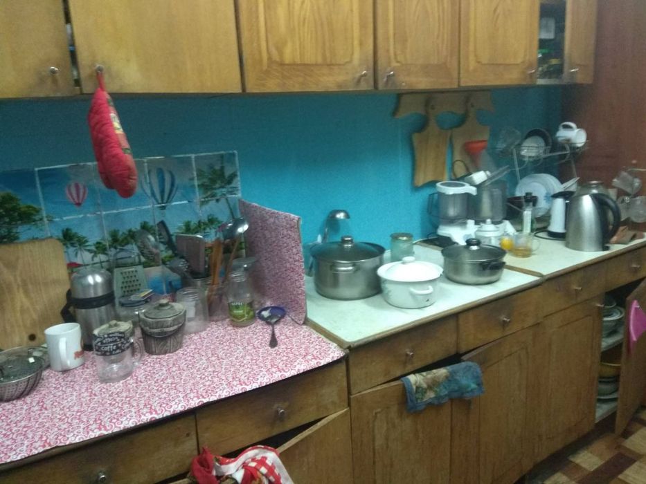 Кімната 18 м2, в комунальній квартирі. Без прож. вл-ків,  м. Оболонь