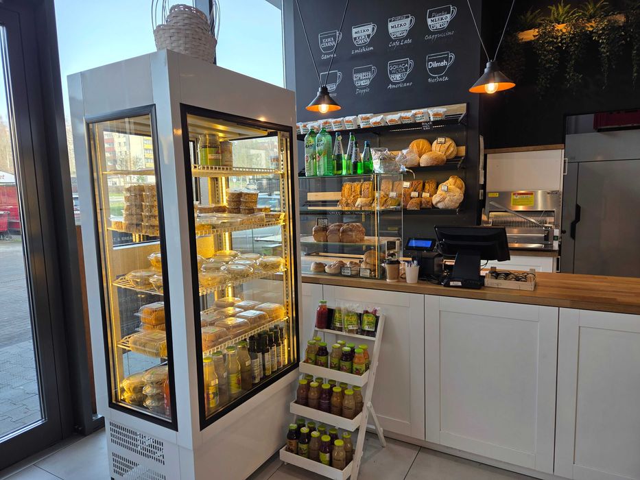 Odstąpię działający sklep z wyposażeniem