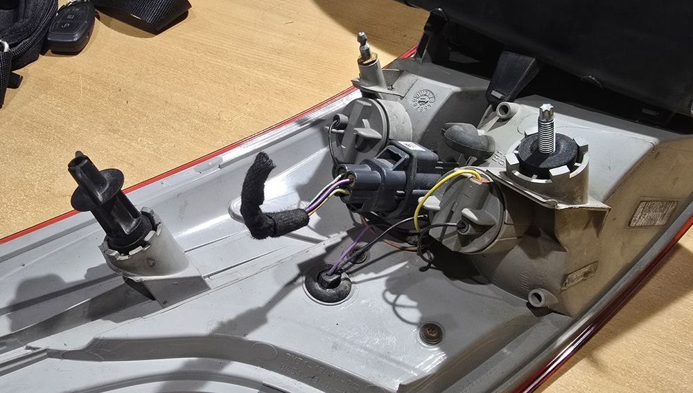 Lampa ford focus mk3 przedlift prawy tył kombi