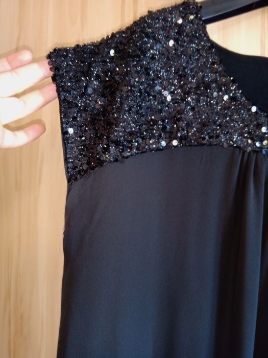 Elegancka sukienka Diverse Premium rozmiar L